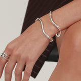 WAVED CUFF BRACELET - SILVER